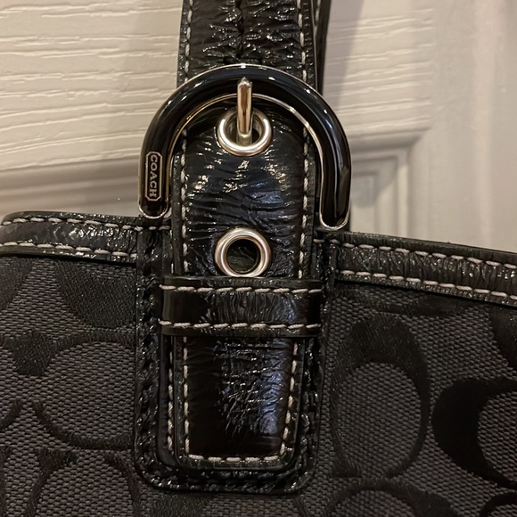 COACH black signature handbag, gently used - Picture 3 of 9